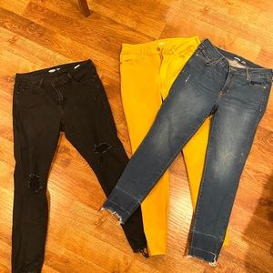 Old Navy Rockstar skinnies - size 10